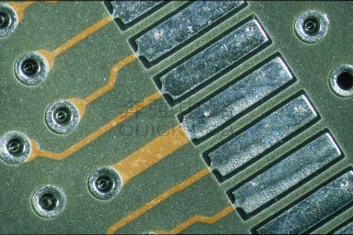 1,pcb阻焊膜的跳印现象下面我们一起来看看阻焊膜